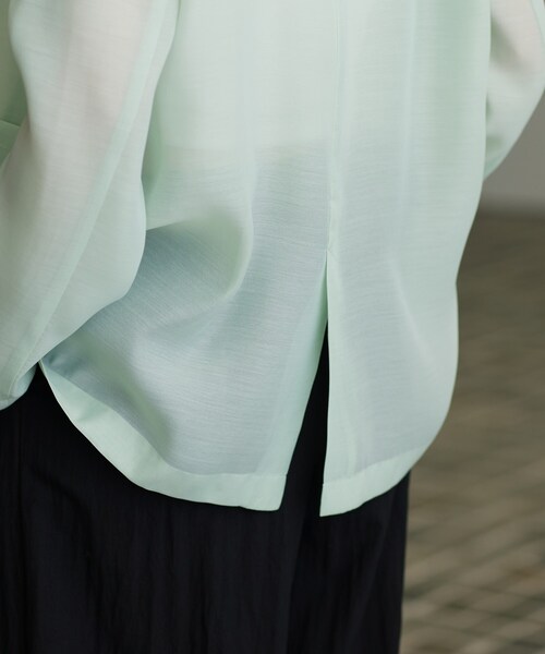 GALLEST(ギャレスト)の「【接触冷感】シアーシャツジャケット(テーラードジャケット・レディース・ブラック/ライトベージュ/ライトグリーン・34/38)」の5枚目の写真
