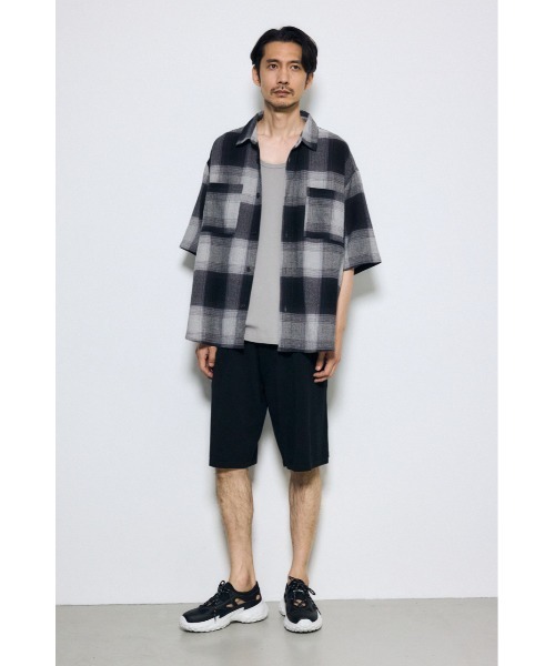 AZUL by moussy(アズールバイマウジー)の「引き揃え天竺タンクトップ(タンクトップ・メンズ・ブラック/ホワイト/グレー・MEDIUM/LARGE)」の10枚目の写真