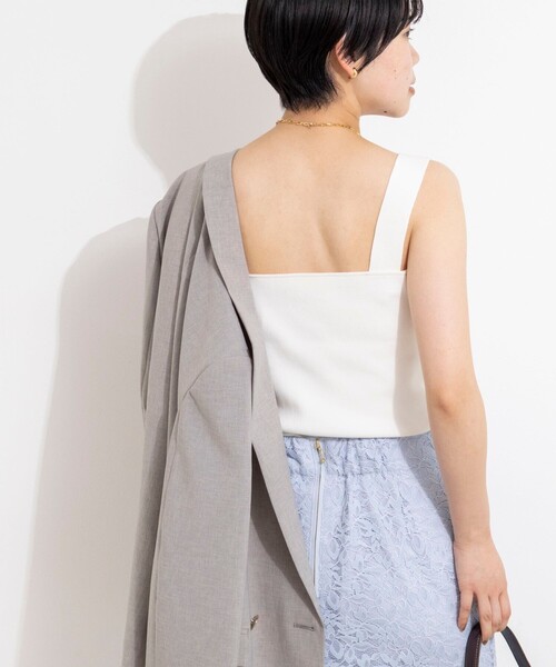 NOLLEY’S Sophi(ノーリーズソフィ)の「《手洗い可能》総針ニットキャミ(ニット/セーター・レディース・ダークブラウン/ホワイト/ブラック・FREE)」の16枚目の写真