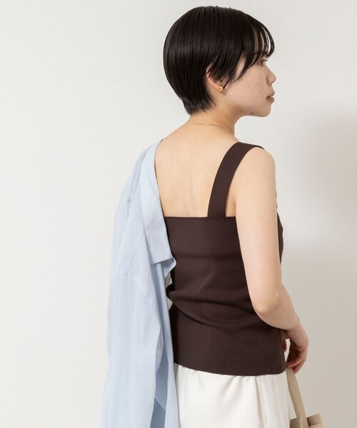 NOLLEY’S Sophi(ノーリーズソフィ)の「《手洗い可能》総針ニットキャミ(ニット/セーター・レディース・ダークブラウン/ホワイト/ブラック・FREE)」の21枚目の写真