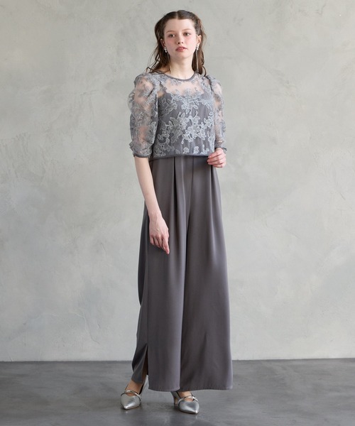 AIMER（エメ）の「フラワーモチーフラメ刺繍ブラウス×ツイルキャミソールオールインワン 2点セットパーティードレス結婚式　お呼ばれ　ドレス　20代 30代 40代（パンツドレス・レディース・グレー/ベージュ/ブラック・MEDIUM）」の6枚目の写真