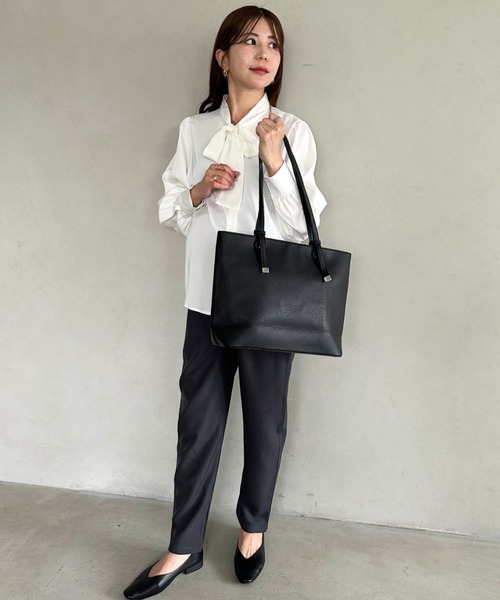 MYMOOD.(マイムード)の「【A4収納可】通勤にぴったり PUシンプルデザイントートバッグ(トートバッグ・レディース・アイボリー/ベージュ/ブラック・FREE)」の19枚目の写真