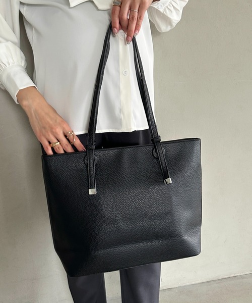 MYMOOD.(マイムード)の「【A4収納可】通勤にぴったり PUシンプルデザイントートバッグ(トートバッグ・レディース・アイボリー/ベージュ/ブラック・FREE)」の15枚目の写真