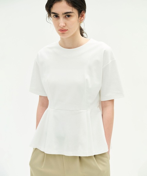 N.O.R.C(ノーク)の「【マルチファンクション】ペプラムトップス(Tシャツ/カットソー・レディース・オフホワイト/ブラック/チャコール・フリー)」の19枚目の写真