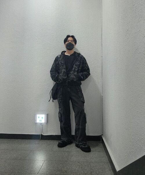 MAISON MINED(メゾンミネド)の「LEATHER SADDLEBAG BLACK(メッセンジャーバッグ・レディース・その他・FREE)」の16枚目の写真