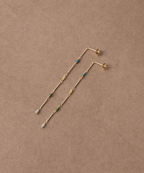 ete bijoux（エテビジュー）の「[スキニー] K18YG ダイヤモンド ステーション ピアス（ピアス（両耳用）・レディース・イエローゴールド・FREE）」の6枚目の写真