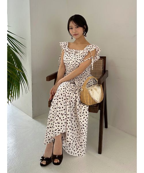 SNIDEL（スナイデル）の「Sustainableフルーツプリントシャーリングブラウス（シャツ/ブラウス・レディース・ダークネイビー/ピンク/アイボリー・F）」の9枚目の写真