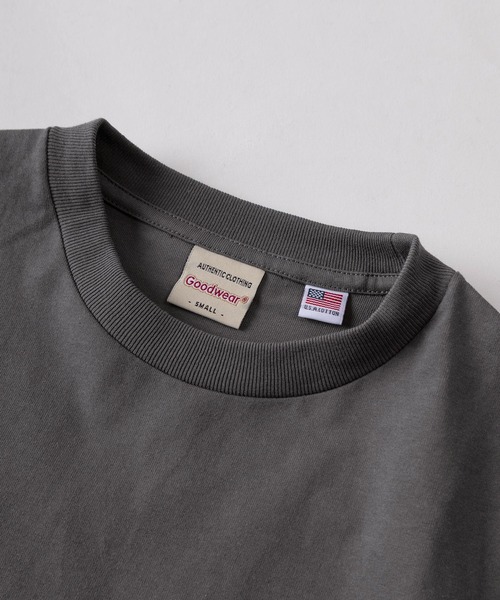 Goodwear(グッドウェア)の「【75】【Goodwear/グッドウェア】ヘビーウェイト USAコットン 吸水速乾 接触冷感 無地 ポケット クルーネック 半袖Tシャツ/レギュラーシルエット(Tシャツ/カットソー・メンズ・グレー/ブラック/カーキ/ホワイト/ネイビー・S/M/L/XL)」の8枚目の写真