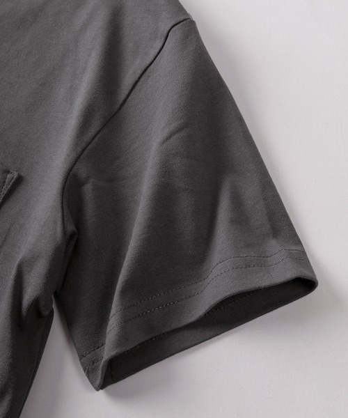 Goodwear(グッドウェア)の「【75】【Goodwear/グッドウェア】ヘビーウェイト USAコットン 吸水速乾 接触冷感 無地 ポケット クルーネック 半袖Tシャツ/レギュラーシルエット(Tシャツ/カットソー・メンズ・グレー/ブラック/カーキ/ホワイト/ネイビー・S/M/L/XL)」の12枚目の写真