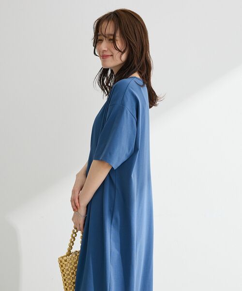 Green Parks(グリーンパークス)の「【適ON】半袖タックカットワンピース(ワンピース・レディース・ブルー系その他6/ブラック/モカ/グリーン・FREE)」の9枚目の写真