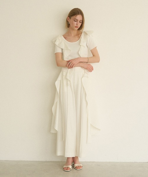 MIELI INVARIANT(ミエリインヴァリアント)の「Cape Ribbon Pintuck Pants(その他パンツ・レディース・ホワイト/モカ/ブラック・SMALL/MEDIUM)」の2枚目の写真