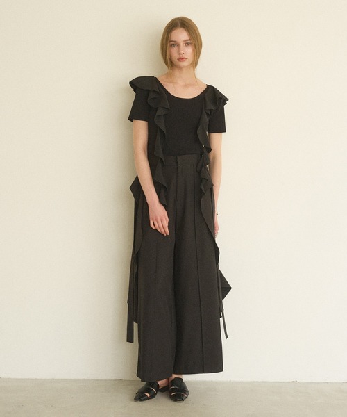 MIELI INVARIANT(ミエリインヴァリアント)の「Cape Ribbon Pintuck Pants(その他パンツ・レディース・ホワイト/モカ/ブラック・SMALL/MEDIUM)」の9枚目の写真