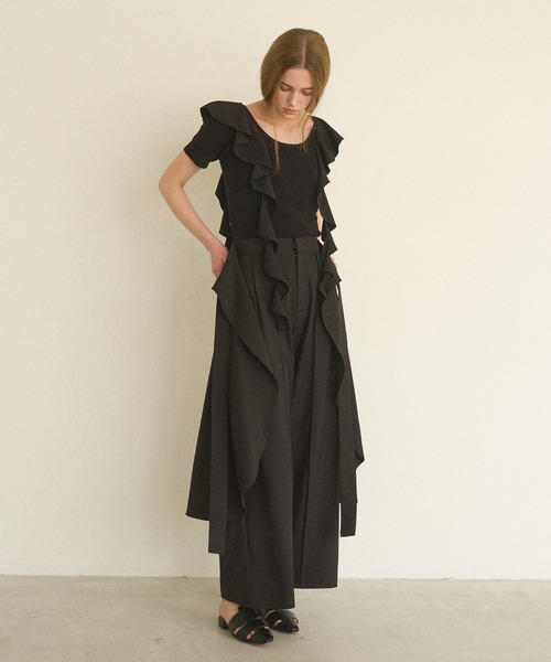 MIELI INVARIANT(ミエリインヴァリアント)の「Cape Ribbon Pintuck Pants(その他パンツ・レディース・ホワイト/モカ/ブラック・SMALL/MEDIUM)」の11枚目の写真