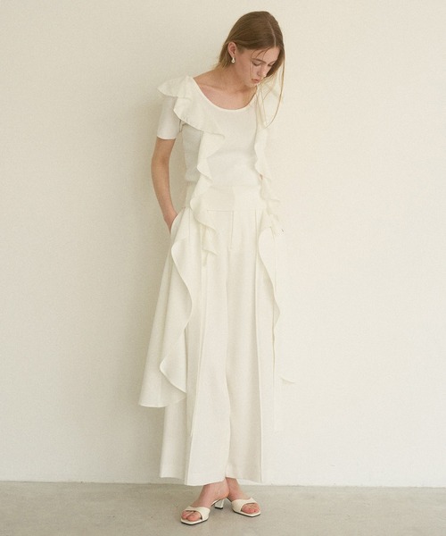 MIELI INVARIANT(ミエリインヴァリアント)の「Cape Ribbon Pintuck Pants(その他パンツ・レディース・ホワイト/モカ/ブラック・SMALL/MEDIUM)」の5枚目の写真