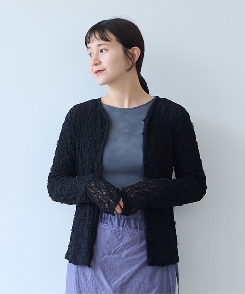 yuni（ユニ　）の「flower shirring lace cardigan（カーディガン/ボレロ・レディース・ブラック/イエロー/ホワイト・FREE）」の4枚目の写真