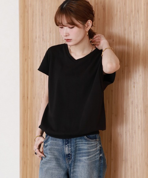 FUNALIVE(ファンアライブ)の「コットンフライスVネックフレンチTシャツ 半袖(Tシャツ/カットソー・レディース・ブラック/オフホワイト/ピンクベージュ・LL~3L/M~L)」の18枚目の写真