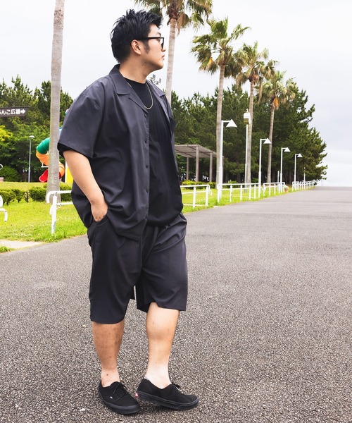 PIMLICO(ピムリコ)の「セットアップ 夏 半袖シャツ ショートパンツ メンズ 大きいサイズ WEB限定 収納袋付き 無地 半袖 開襟シャツ&ショートパンツセット PIMLICO (ピムリコ)(セットアップ・メンズ・ダークグレー/グレー/ブラック・X1(3L~4L)/X2(4L~5L)/X3(6L~7L)/X4(8L~9L)/X5(9L~10L))」の14枚目の写真