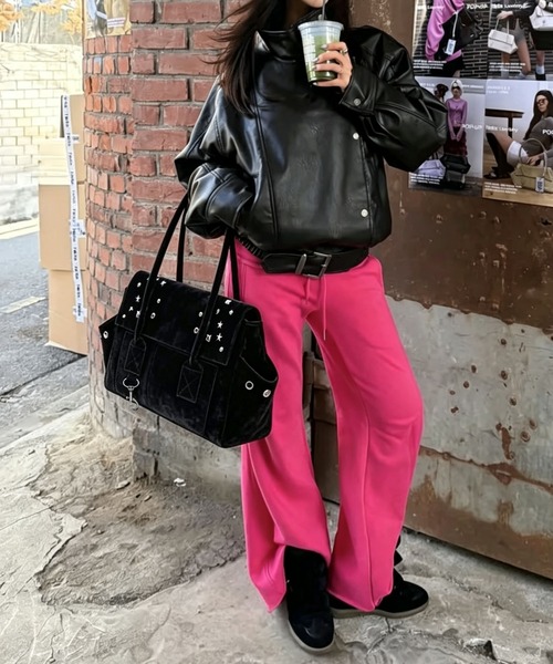 LA VORAGINE（ラ ヴォラジネ）の「スタッズ付き スエード調トートバッグ（トートバッグ・レディース・シルバー/アイボリー/ブラック・FREE）」の8枚目の写真