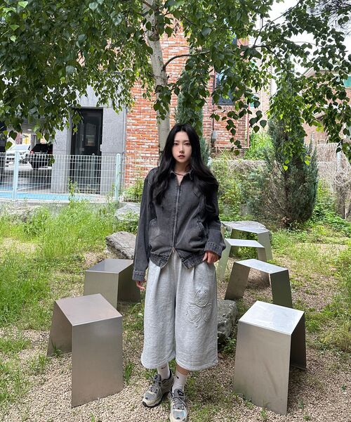 DAUSPICE（ディーオスピス）の「(DUC) Symbol Bermuda Sweat Shorts Grey（その他パンツ・メンズ・ライトグレー・LARGE/MEDIUM/SMALL）」の11枚目の写真