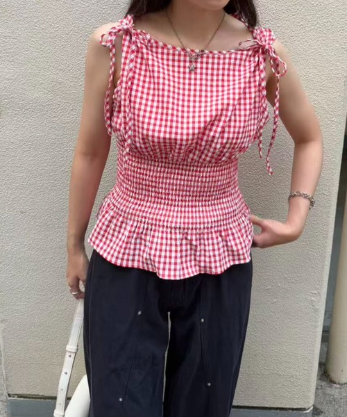 mebole(メボレ)の「shoulder ribbon gingham check blouse(シャツ/ブラウス・レディース・ブラック/ブルー/レッド・FREE)」の3枚目の写真