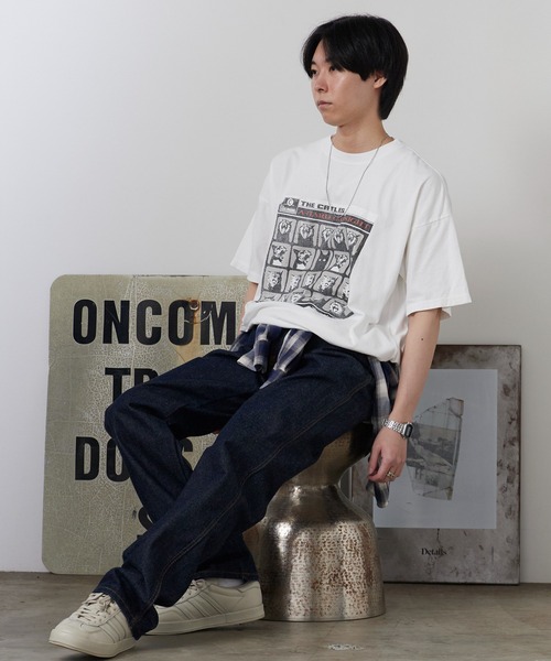 REMI RELIEF(レミレリーフ)の「REMI RELIEF/レミレリーフ HARS SP加工20/-天竺BIGサイズT(A HARD CAT'S NIGHT) ヴィンテージ コットンTシャツ メンズ 秋 秋服 2026年秋冬(Tシャツ/カットソー・メンズ・ホワイト/ブラック/ワインレッド・M/L)」の11枚目の写真