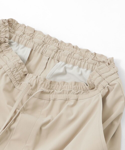 MACKINTOSH LONDON(マッキントッシュ ロンドン)の「【Lesbury Easy Pants/レスベリー イージーパンツ】トリコットストレッチワイドパンツ(その他パンツ・レディース・ベージュ/ブラック/ブラウン・38/36)」の9枚目の写真