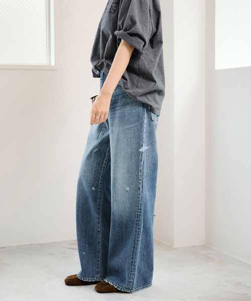 FRAMeWORK(フレームワーク)の「DENIM DELIGHT DAYS セルビッチデニムベルボトムジーンズ(デニムパンツ・レディース・ブルー系その他・26/30/28)」の5枚目の写真