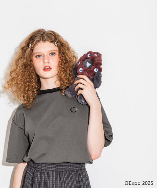 Collaboration URBAN RESEARCH(コラボレーションアーバンリサーチ)の「EXPO2025 RINGER T-SHIRTS(Tシャツ/カットソー・メンズ・チャコールグレー/オフホワイト/オートミール/ブラック系その他/グレー・SMALL/LARGE/MEDIUM)」の14枚目の写真