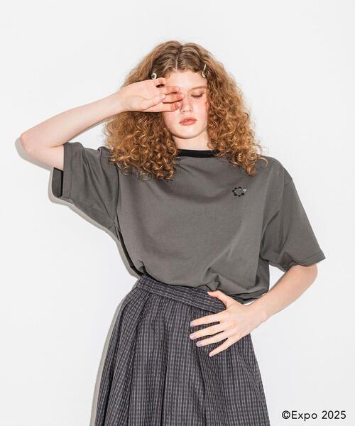 Collaboration URBAN RESEARCH(コラボレーションアーバンリサーチ)の「EXPO2025 RINGER T-SHIRTS(Tシャツ/カットソー・メンズ・チャコールグレー/オフホワイト/オートミール/ブラック系その他/グレー・SMALL/LARGE/MEDIUM)」の15枚目の写真