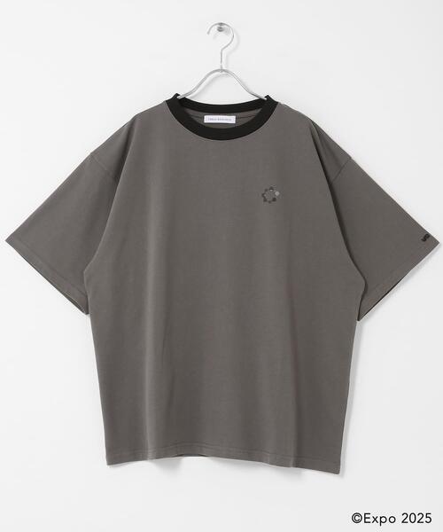 Collaboration URBAN RESEARCH(コラボレーションアーバンリサーチ)の「EXPO2025 RINGER T-SHIRTS(Tシャツ/カットソー・メンズ・チャコールグレー/オフホワイト/オートミール/ブラック系その他/グレー・SMALL/LARGE/MEDIUM)」の19枚目の写真