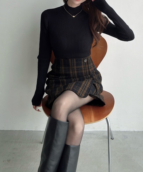 Meiru（メイル）の「チェックラップミニスカート（インパン付き）（スカート・レディース・ネイビー/ライトブラウン/チャコール・LARGE/MEDIUM/SMALL）」の9枚目の写真