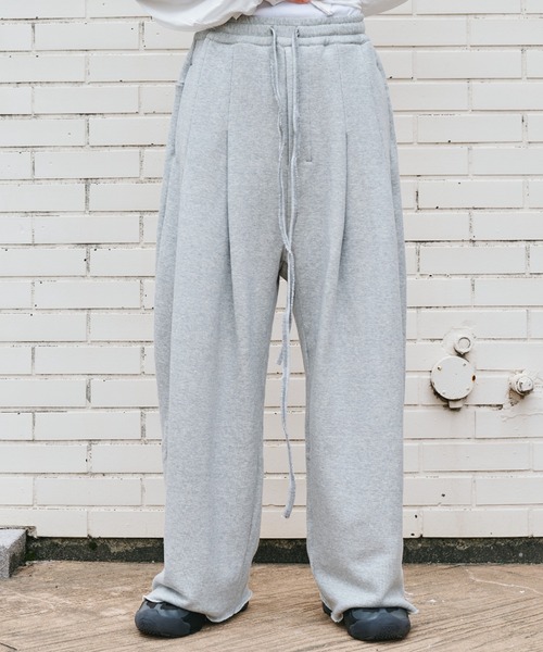 SHINYAKOZUKA(シンヤコヅカ)の「ordinary home baggy(スウェットパンツ・メンズ・ブラック/グレー・SMALL/MEDIUM)」の1枚目の写真