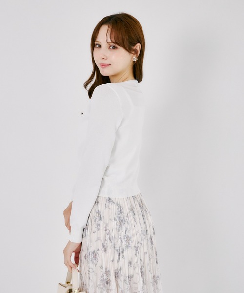 tocco closet(トッコ クローゼット)の「UVカット&接触冷感&ハンドウォッシュ♪リボンモチーフ釦カーディガン(カーディガン/ボレロ・レディース・オフホワイト/ブラック/ローズ・M)」の7枚目の写真