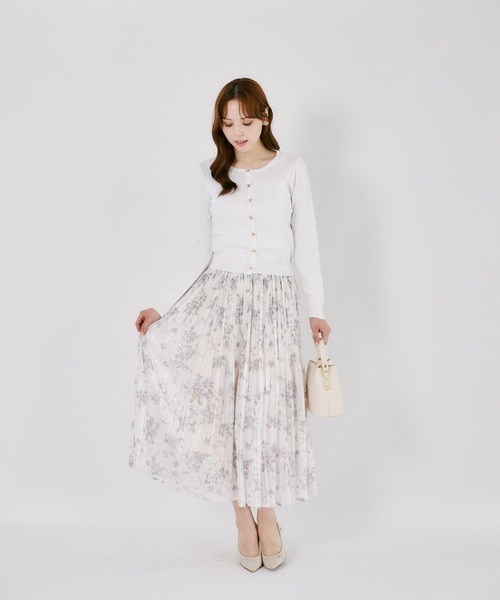 tocco closet(トッコ クローゼット)の「UVカット&接触冷感&ハンドウォッシュ♪リボンモチーフ釦カーディガン(カーディガン/ボレロ・レディース・オフホワイト/ブラック/ローズ・M)」の5枚目の写真