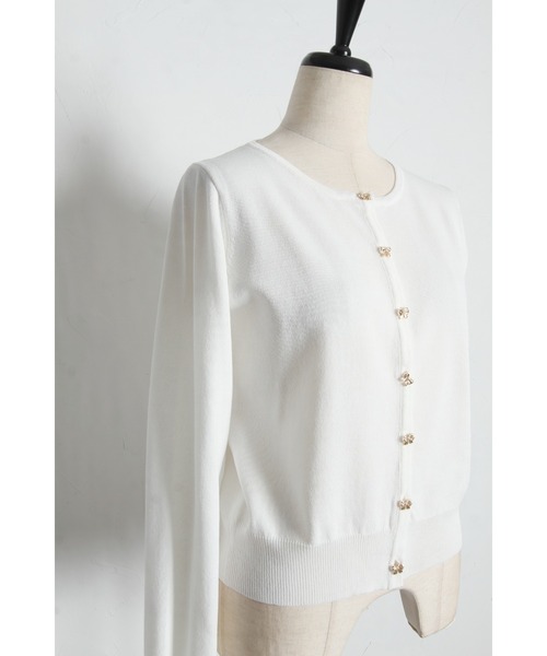 tocco closet(トッコ クローゼット)の「UVカット&接触冷感&ハンドウォッシュ♪リボンモチーフ釦カーディガン(カーディガン/ボレロ・レディース・オフホワイト/ブラック/ローズ・M)」の11枚目の写真