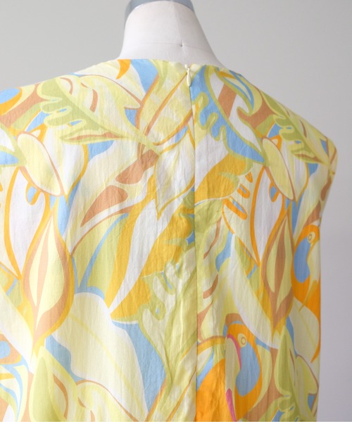 DOLLUPOOPS(ドールアップウップス)の「Botanical Bird Shirring Dress(ボタニカルバードシャーリングワンピース)(ワンピース・レディース・ブルー/イエロー・FREE)」の21枚目の写真