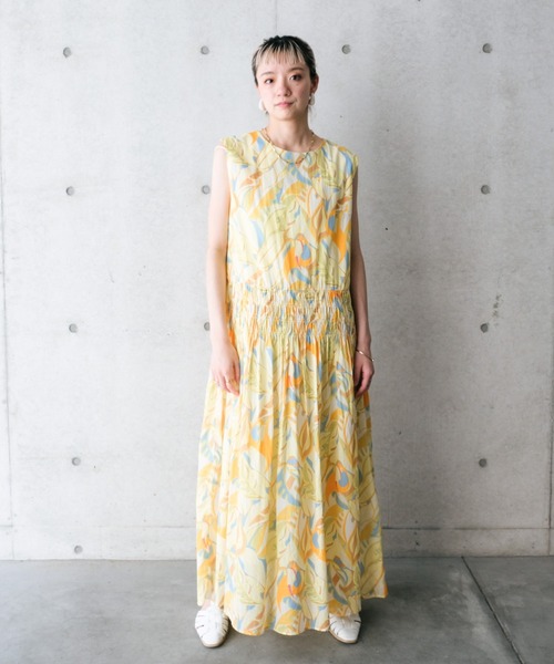 DOLLUPOOPS(ドールアップウップス)の「Botanical Bird Shirring Dress(ボタニカルバードシャーリングワンピース)(ワンピース・レディース・ブルー/イエロー・FREE)」の3枚目の写真