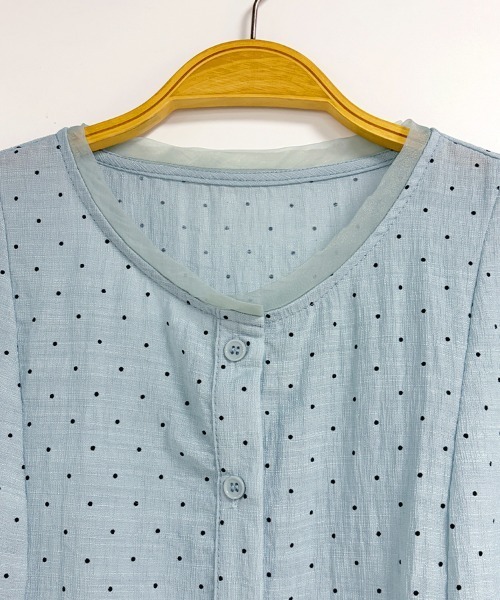 ONEP STAR(ワンピスター)の「ドット柄ペプラム半袖ブラウス(シャツ/ブラウス・レディース・ライトブルー・MEDIUM/LARGE/X-LARGE)」の5枚目の写真