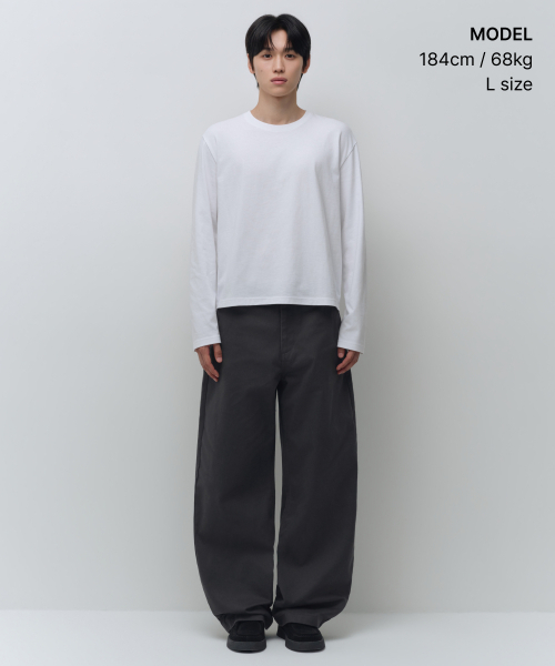 MUSINSA STANDARD（ムシンサスタンダード）の「レギュラーロングスリーブクロップTシャツ[ホワイト]（Tシャツ/カットソー・メンズ・その他・SMALL/MEDIUM/LARGE/X-LARGE/2XL/3XL）」の3枚目の写真