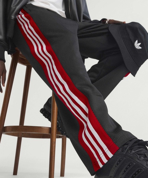 adidas（アディダス）の「ルーズ メッシュ トラックパンツ / LOOSE MESH TRACKPANTS / アディダスオリジナルス adidas Originals（スウェットパンツ・メンズ・ブラック・MEDIUM/LARGE/3XL/XX-LARGE/X-LARGE/X-SMALL/SMALL）」の7枚目の写真