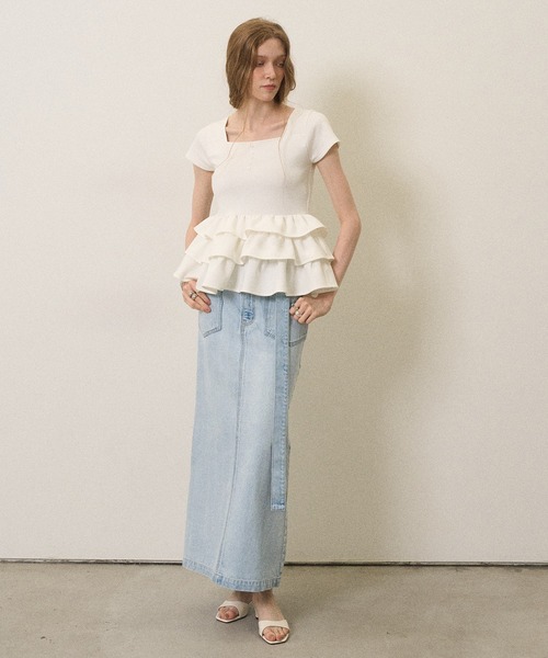 MIELI INVARIANT(ミエリインヴァリアント)の「Square Cut Peplum Tops(Tシャツ/カットソー・レディース・ホワイト/ブラック/ピンクベージュ・FREE)」の17枚目の写真