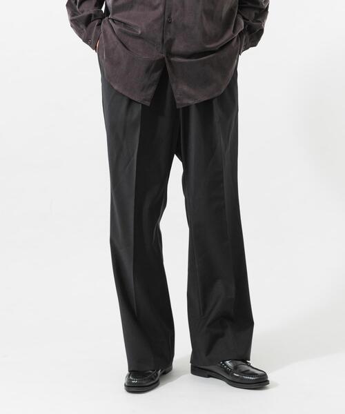 URBAN RESEARCH(アーバンリサーチ)の「TW SEMI FLARE SLACKS(スラックス・メンズ・チャコールグレー/ベージュ/ブラック・LARGE/MEDIUM)」の5枚目の写真