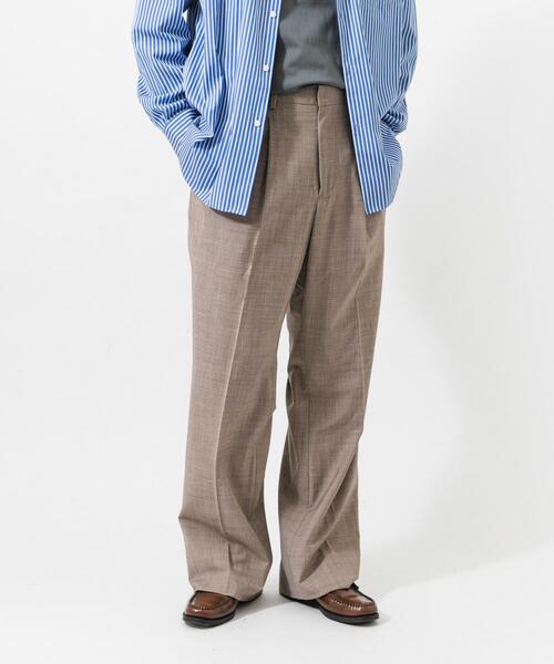 URBAN RESEARCH(アーバンリサーチ)の「TW SEMI FLARE SLACKS(スラックス・メンズ・チャコールグレー/ベージュ/ブラック・LARGE/MEDIUM)」の21枚目の写真