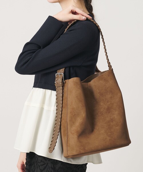 BEAUTY&YOUTH UNITED ARROWS(ビューティーアンドユースユナイテッドアローズ)の「レザーライク カガリハンドル ショルダーバッグ(ショルダーバッグ・レディース・モカ/ブラック・FREE)」の1枚目の写真