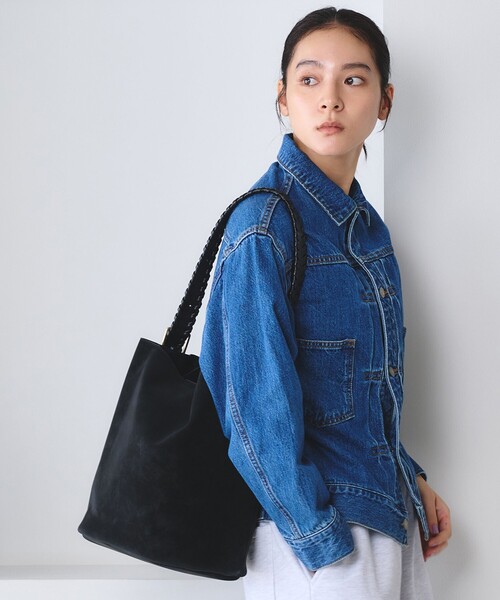 BEAUTY&YOUTH UNITED ARROWS(ビューティーアンドユースユナイテッドアローズ)の「レザーライク カガリハンドル ショルダーバッグ(ショルダーバッグ・レディース・モカ/ブラック・FREE)」の3枚目の写真