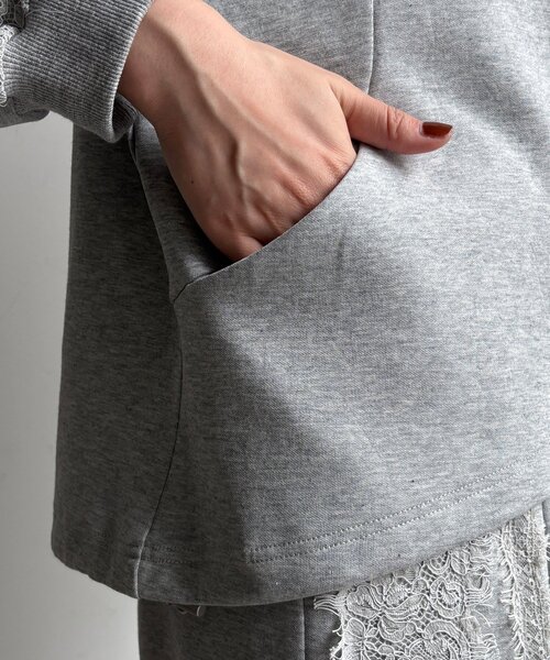 DouDou(ドゥドゥ)の「【WEB限定/セットアップ可能】ポンチレースパーカー(Tシャツ/カットソー・レディース・グレー/ブラック/オフホワイト・FREE)」の16枚目の写真