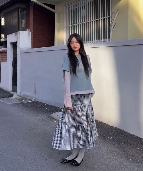MUSINSA STANDARD WOMAN（ムシンサスタンダードウーマン）の「[オヘシオコラボ] レイヤード長袖Tシャツ [ミントグレー]（Tシャツ/カットソー・レディース・その他・SMALL/MEDIUM/LARGE）」の7枚目の写真