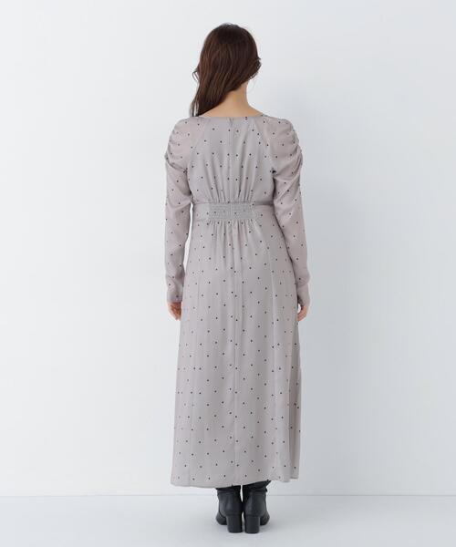 NATURAL BEAUTY BASIC(ナチュラルビューティーベーシック)の「ドットプリントワンピース(ワンピース・レディース・ベージュ系その他/ブルー系その他2・MEDIUM/SMALL)」の12枚目の写真