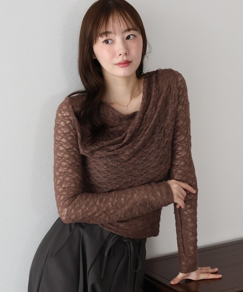 BLUEEAST(ブルーイースト)の「起毛レースドレープカットソー(Tシャツ/カットソー・レディース・ブラック/ブラウン/アイボリー・MEDIUM)」の1枚目の写真