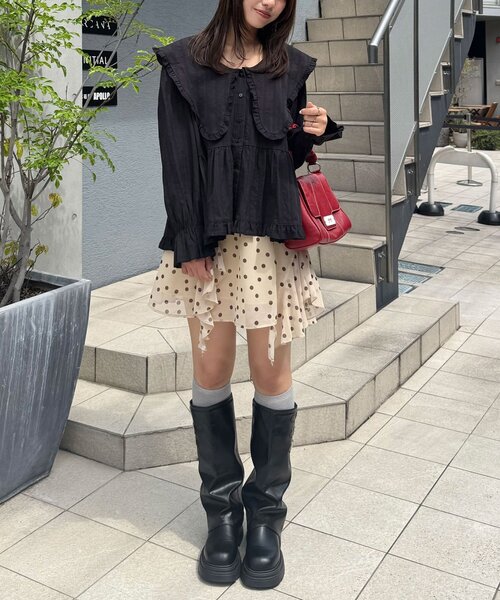 CIAOPANIC（チャオパニック）の「2サイズBIGカラーVネックブラウス/チュニック（シャツ/ブラウス・レディース・ブラック系その他/ブラウン系その他/ホワイト/ブラック/ホワイト系その他/ブラウン・1/0）」の21枚目の写真